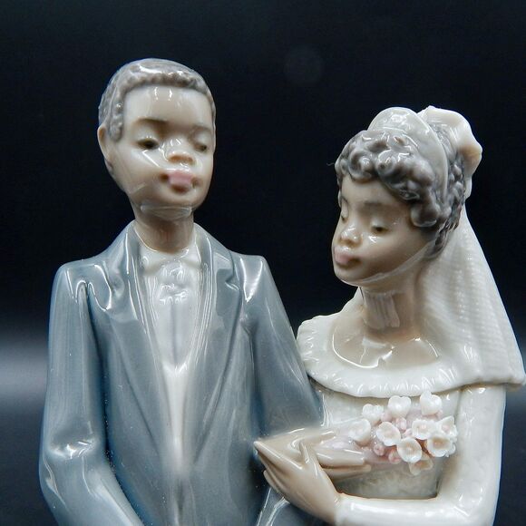 Lladro Black Legacy Collection Wedding Couple 5835 I Do Cake Topper No Box - Picture 11 of 11